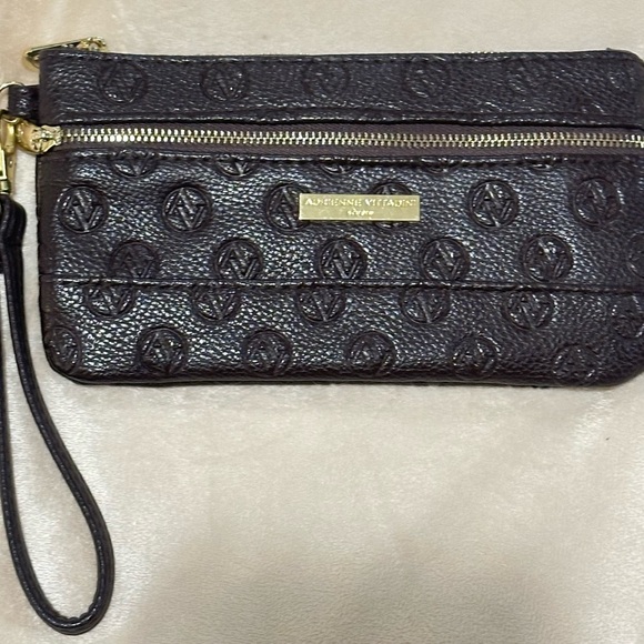 Adrienne Vittadini Genuine Leather Dark Brown Wristlet - Picture 1 of 8